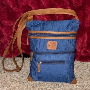 Stone Mountain Blue & Tan Quilted Crossbody Purse Bag
